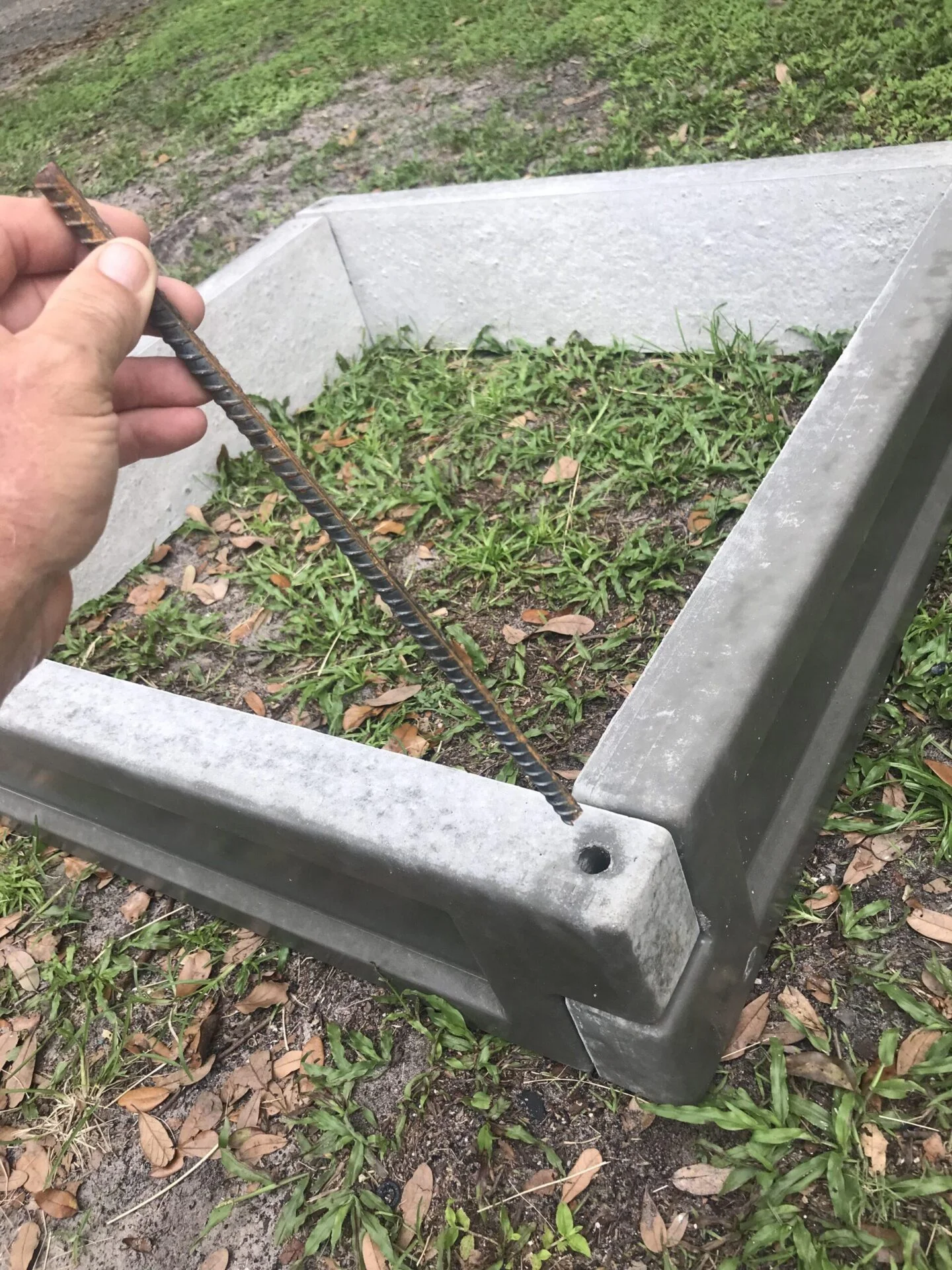 picture of rebar setup bedblock concrete abs molds forms good Concrete Molds Free Shipping!