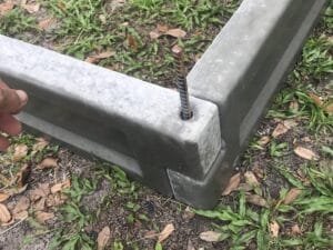 This is a picture of one-bed block garden box setup with rebar concrete from ABDMOLDS.COM