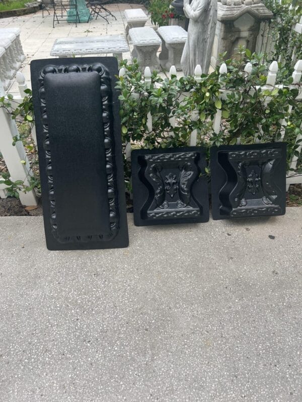 Royal concrete bench mold