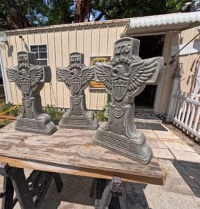 Freedom Cross concrete mold finished concrete crosses outdoor display